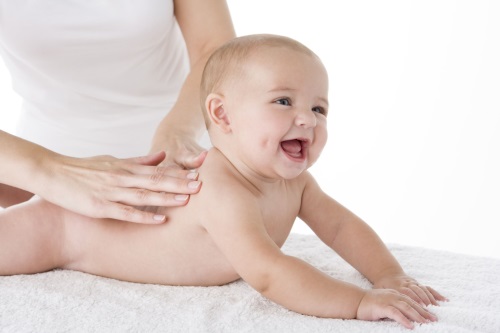 Hvordan massere en baby