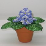 Violetter laget av perler