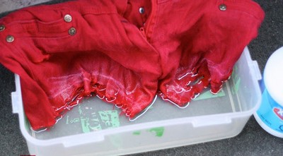 Hvordan lage jeans fra shorts