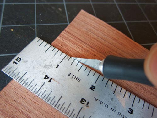 Slice tynn kryssfiner og aluminium