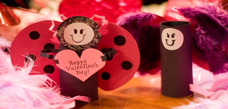 Vi lager en vakker volumetrisk valentine 14. februar - en mesterklasse med et bilde