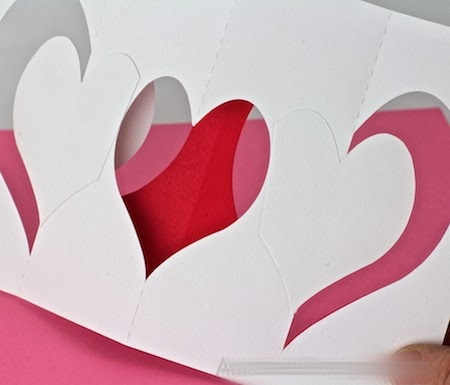 Vi lager en vakker volumetrisk valentine 14. februar - en mesterklasse med et bilde
