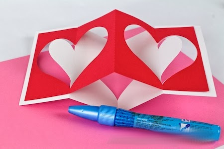 Vi lager en vakker volumetrisk valentine 14. februar - en mesterklasse med et bilde