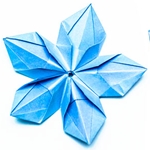 Hvordan lage en origami blomst med egne hender
