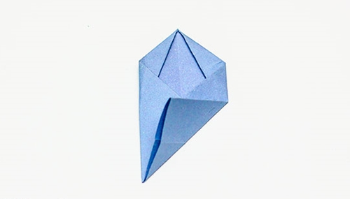 Hvordan lage en origami blomst med egne hender