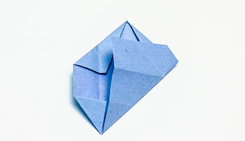 Hvordan lage en origami blomst med egne hender