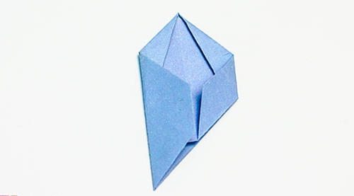 Hvordan lage en origami blomst med egne hender