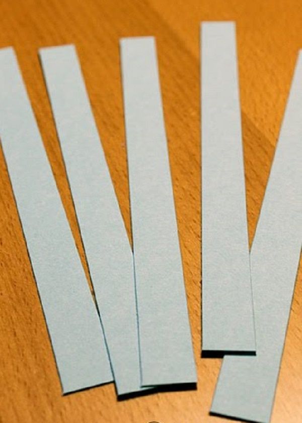 Vakre snøfinger for nyttår 2017 med egne hender av papir - diagrammer og bilder i faser. Master klasser for barn på store snøflak i origami teknikk