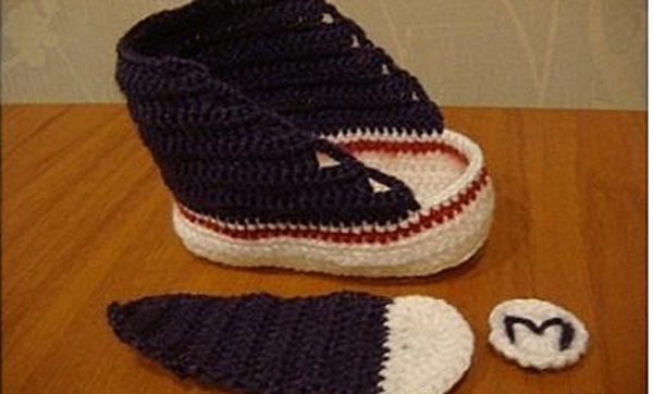 Hekle booties med trinnvis beskrivelse for nybegynnere