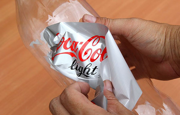 Nytt håndverk fra plastflasker med egne hender til hage og frukthage