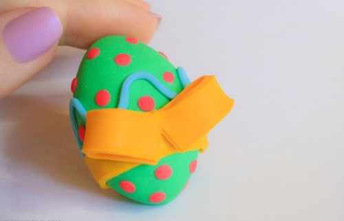 Håndverk fra plasticine for barn med egne hender