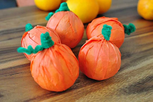 Håndverk for barn på Halloween