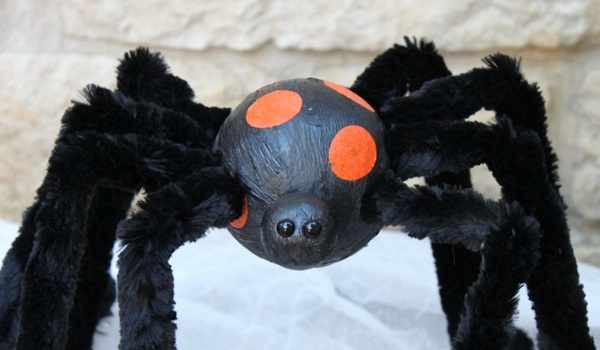 Håndverk for barn på Halloween