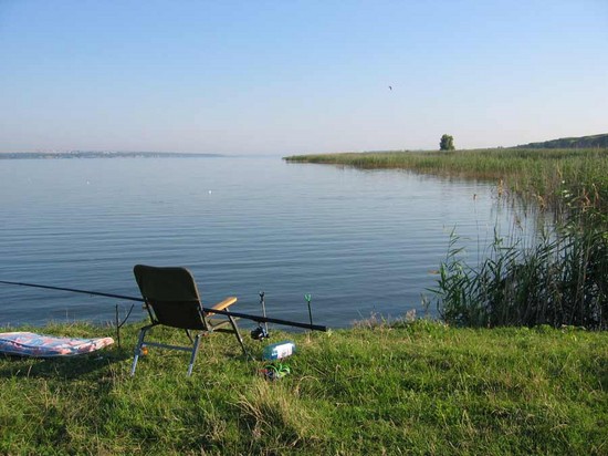 Fisk stor og liten: de beste stedene for fiske på Krim