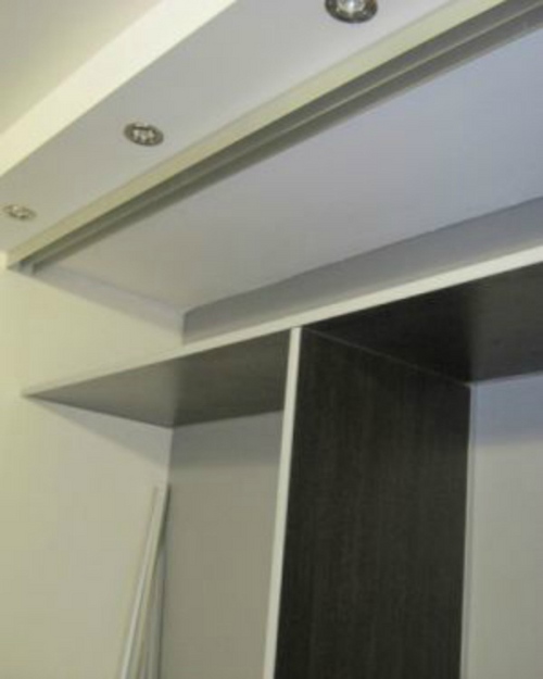 Innebygd garderobe med egne hender