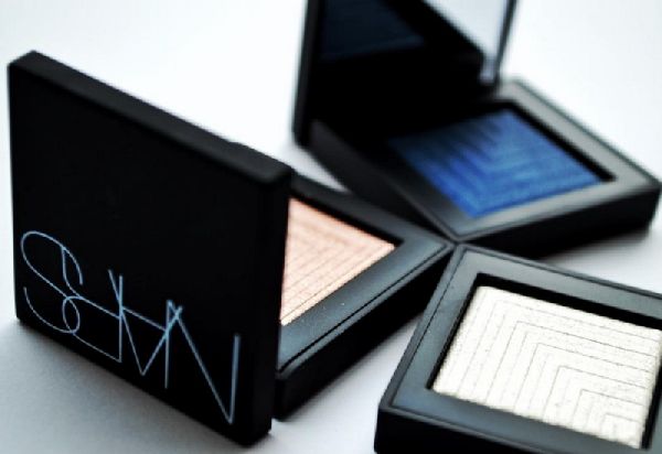 Disco-høst: samling av sminke NARS Powerfall 2016