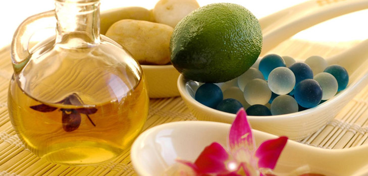 Eteriske oljer for ansiktshuden - mild omsorg ved hjelp av naturlige ingredienser