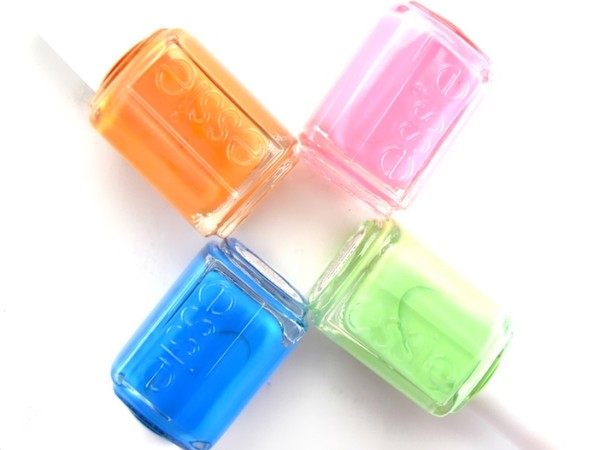 Indiske motiver i neglens samling Essie Resort 2016