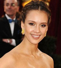 Ovalt ansikt: Jessica Alba