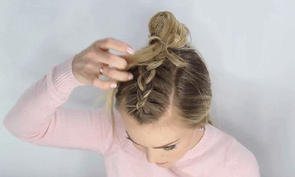Frisyre til det nye året av brannmoeneren av egne hender - moteideer for kort, middels, langt hår, foto