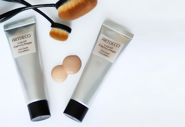 Hemmeligheten med perfekt hud: en samling av sminke Artdeco Cover & Correct