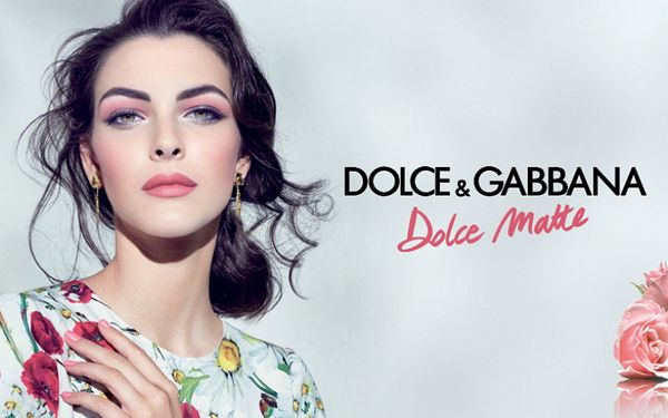 Våren i rosa: En samling av sminke Dolce & Gabbana Rosa Look 2016