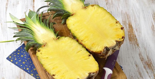 Hvordan kutte ananas riktig og vakkert