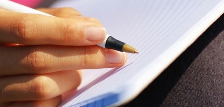 Hvordan skrive et interessant essay om deg selv