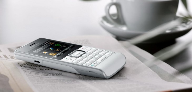 telefon på bordet