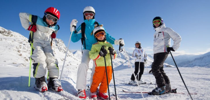 En tur til fjellene er alltid forbundet med ski. Lær å velge dem.