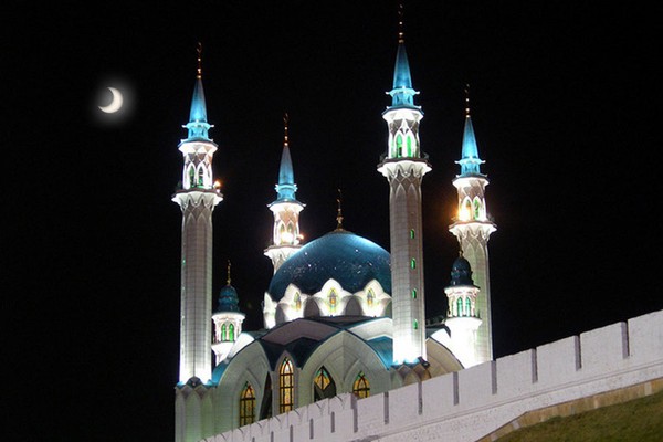 Når feirer Ramadan i 2016