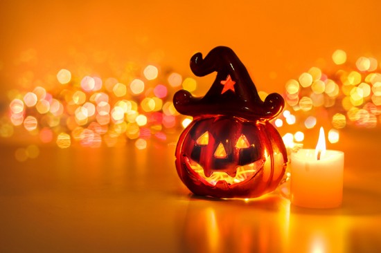 Når feirer feiringen av Halloween 2016