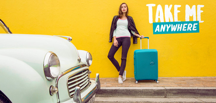 Sommer på veien: lyse kofferter American Tourister Soundbox