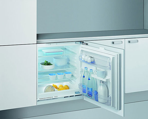 Om produktene gjemt i kjøleskapet Whirlpool