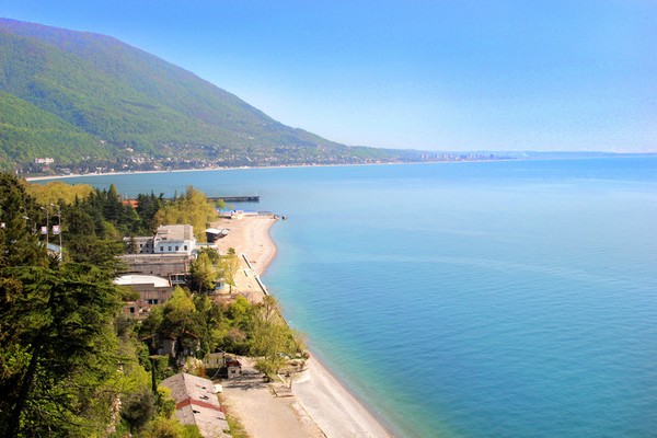 Hvordan blir været i Abkhasien i august 2016? Prognose for hydrometeorologisk senter for vær og vanntemperatur i Abkhazia i august og omtaler av turister