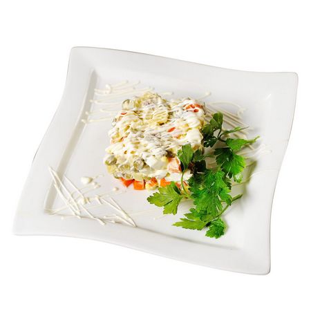 Salat med oliven. Og vet du alt om ham?