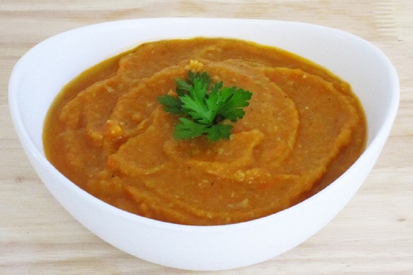 Kaviar fra courgette - oppskrifter med majones, pepper, gjennom kjøttkvern, i en multivariat