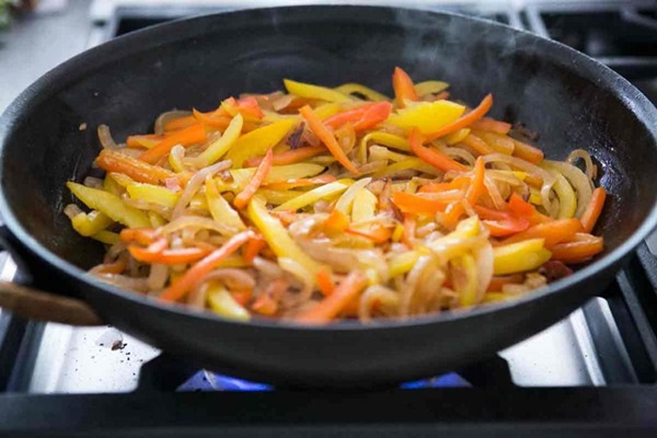 Velsmakende courgette i ovnen - oppskrifter