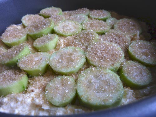 Slik lagrer du feijoa: de beste oppskriftene med et bilde