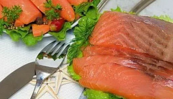 Hvordan velge laks i saltlage: oppskrifter