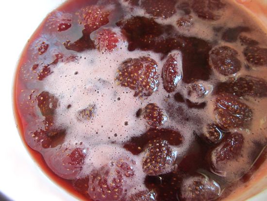 Oppskriften på jordbær i sin egen juice