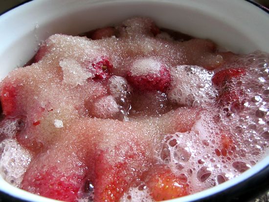 Oppskriften på jordbær i sin egen juice
