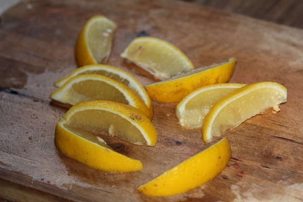 Delicious compote av bringebær for vinteren
