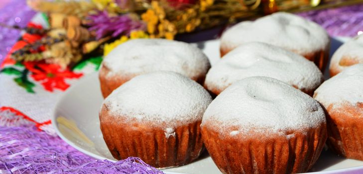Steg-for-steg oppskrift på muffins med svisker