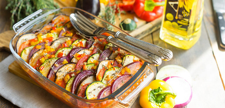 En enkel oppskrift: Ratatouille i krydret saus