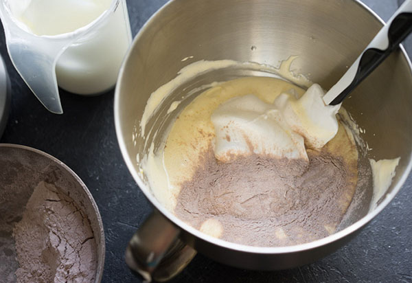 Paradise fornøyelse: en oppskrift på en deilig dessert Tre melk