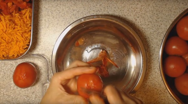 Salat med ris og grønnsaker til vinteren. Oppskrifter til salat til vinteren med ris og tomater, courgetter, gulrøtter