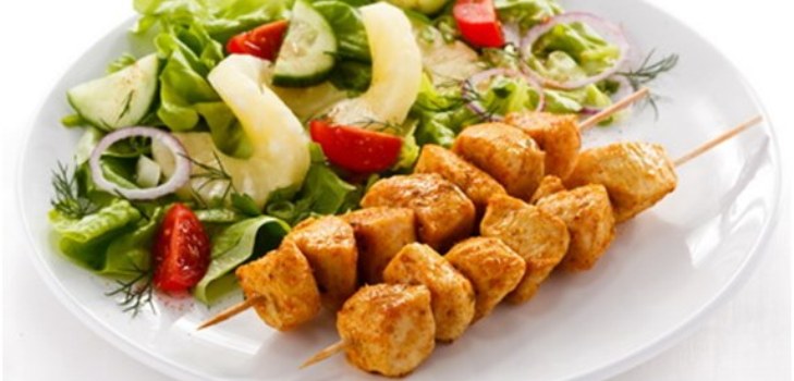 shish kebab med grønnsaker