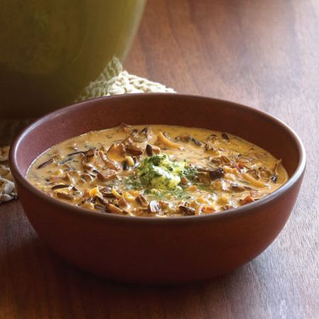 Soppsuppe er en utmerket tallerken for et tilfeldig bord