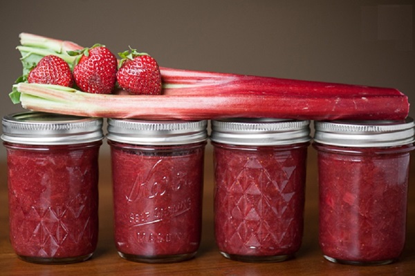 Jam fra Rabarbra
